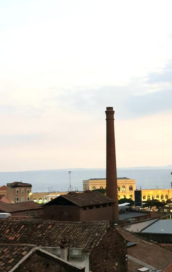 Holiday In Home | Le Ciminiere Catania Exterior foto